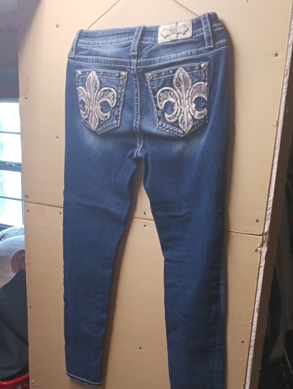 Embellished Fleur Denim Jeans - Blue